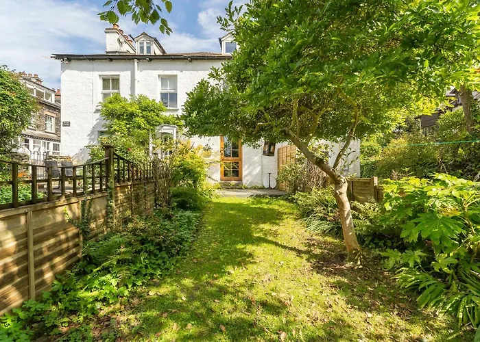 度假居 Woodland Grove 温德米尔